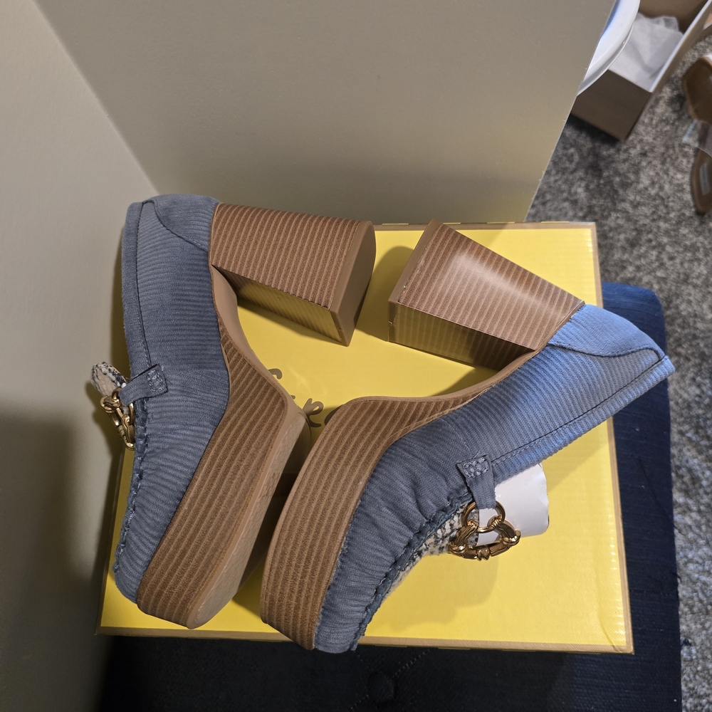Circus by Sam Edelman Corduroy Blue and Brown Heeled Loafers - Picture 7 of 10